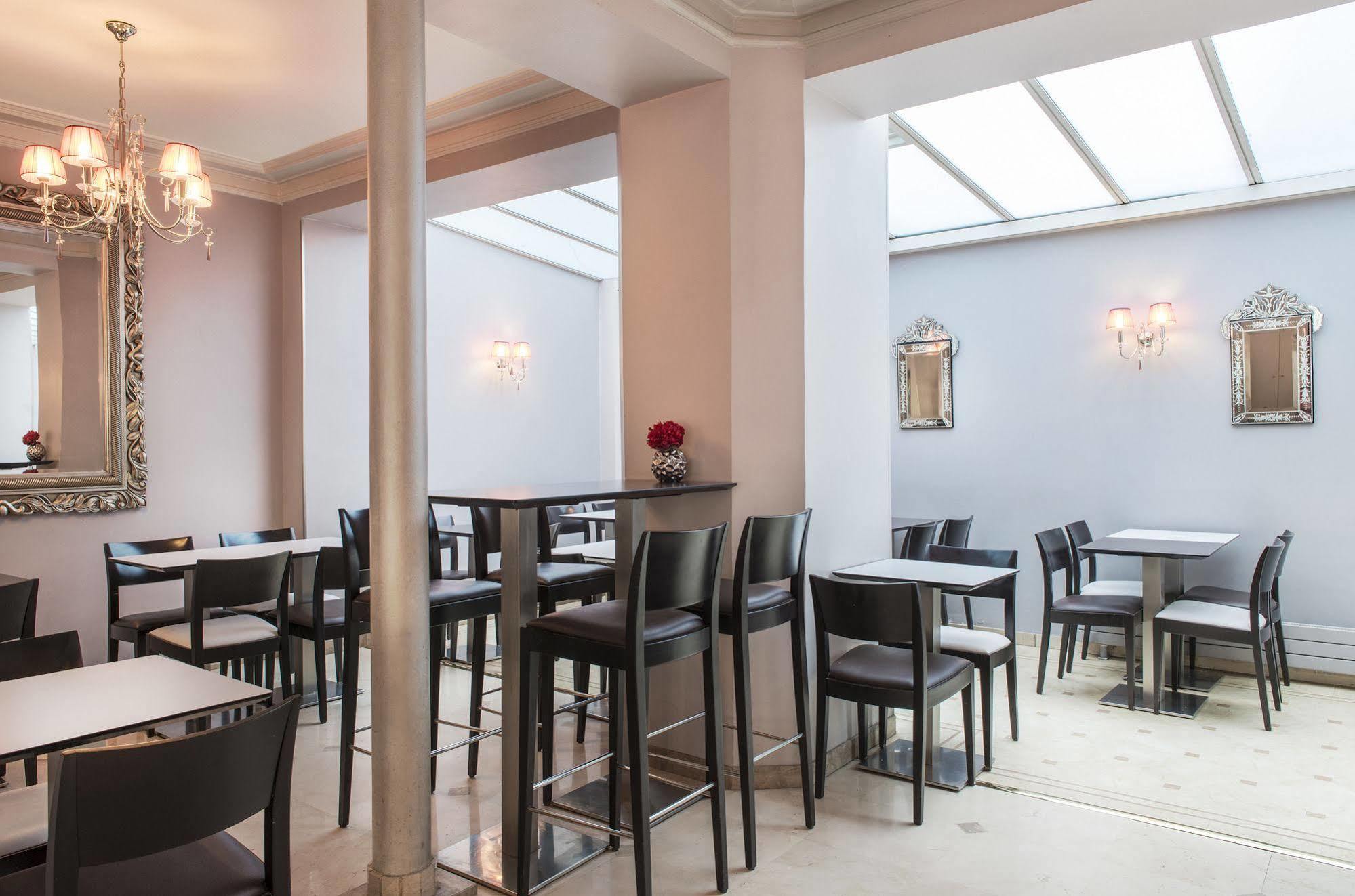 -rodier- Hotel Paris