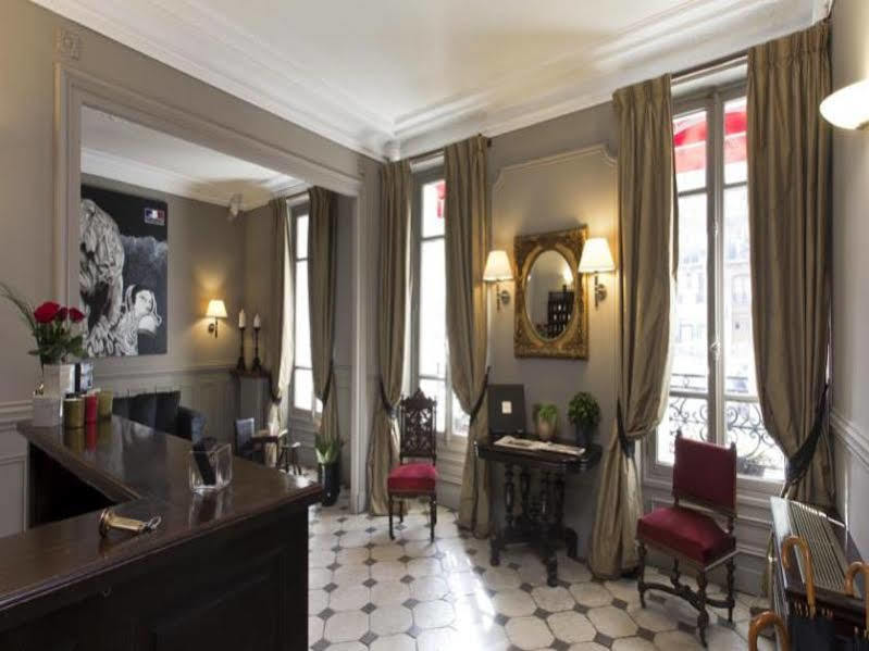 De La Porte Doree Hotel Paris