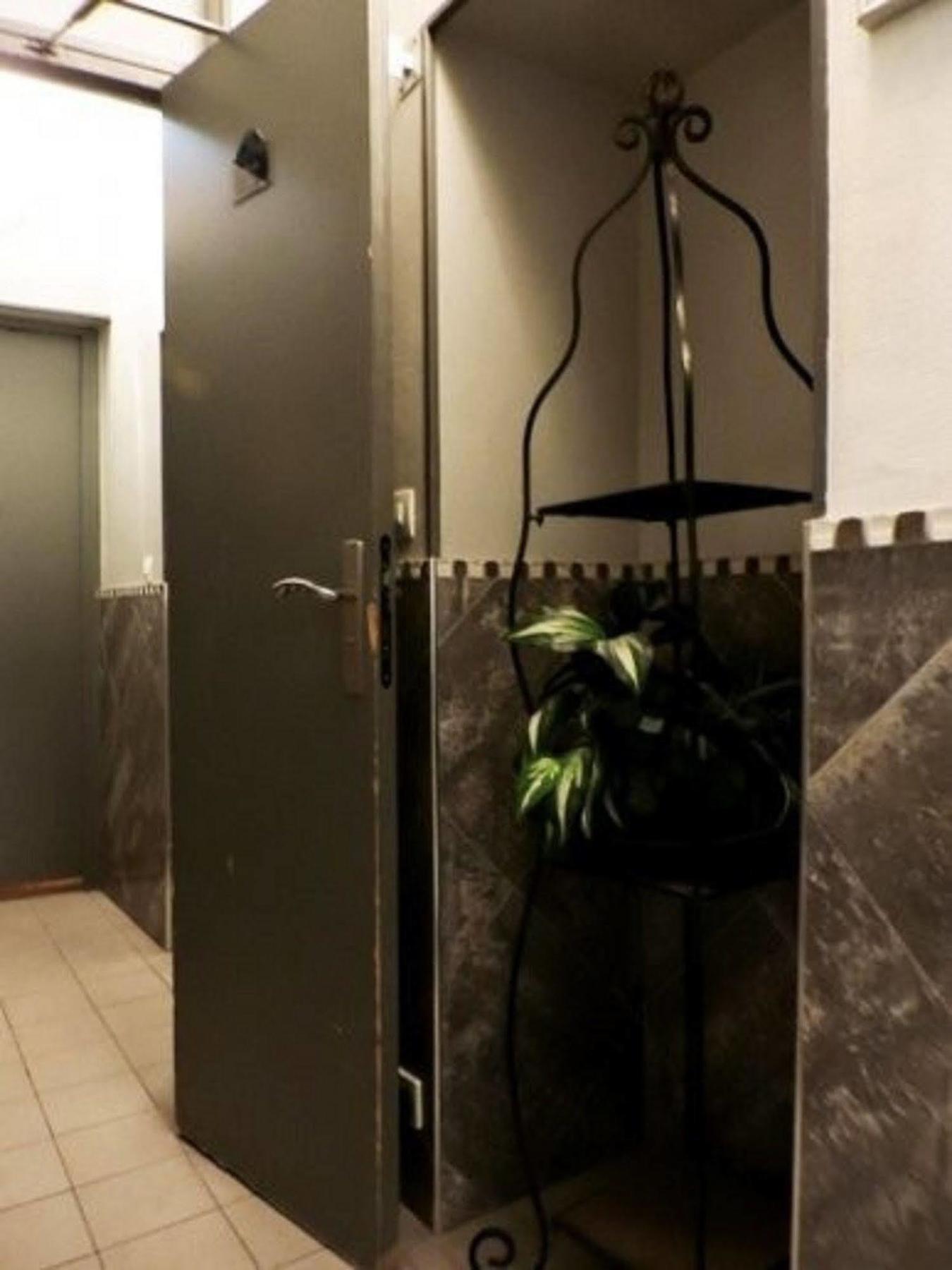 Le Mediterraneen Hotel 3*