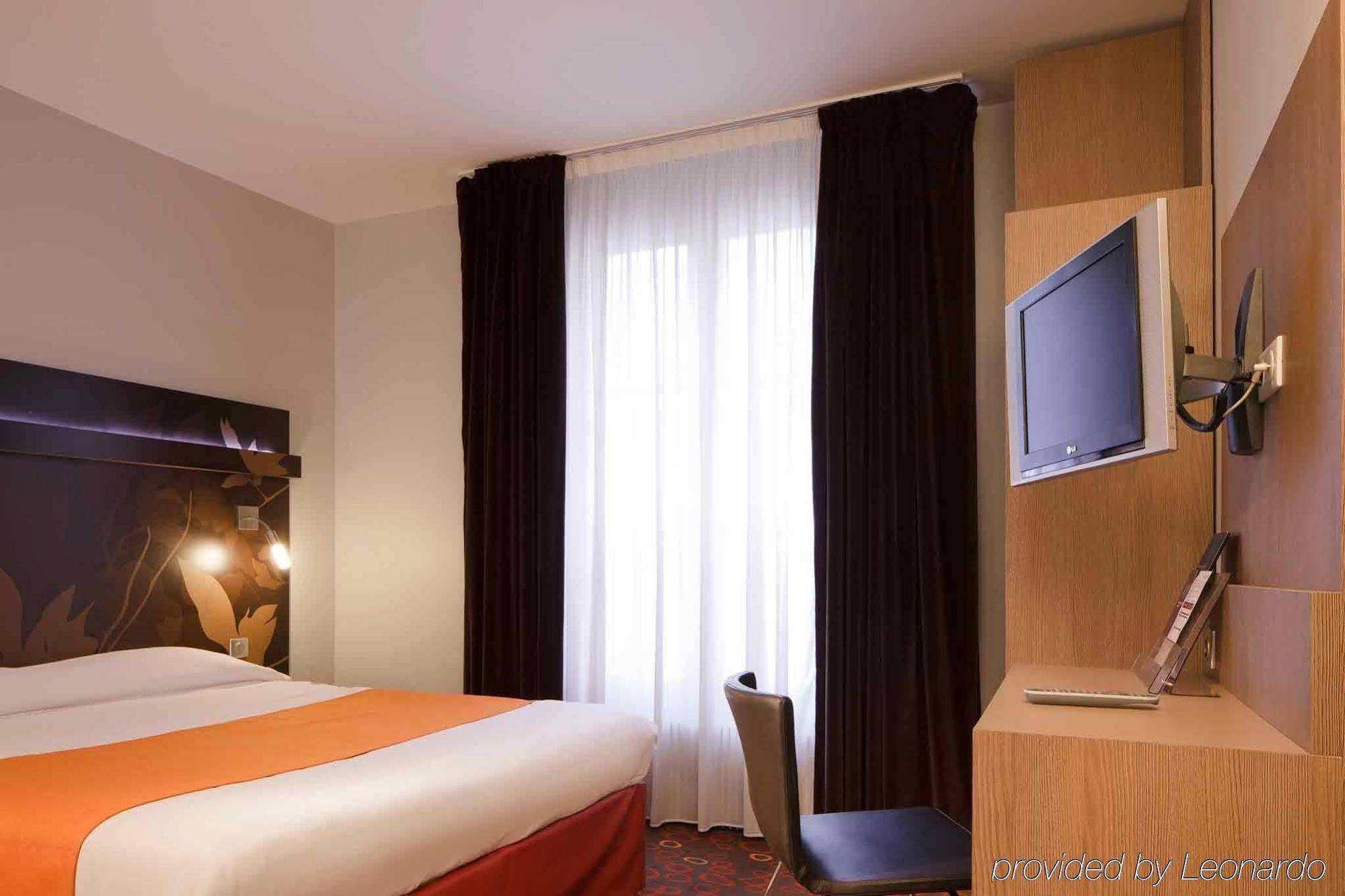 Mercure Gare De L'est Hotel 4*