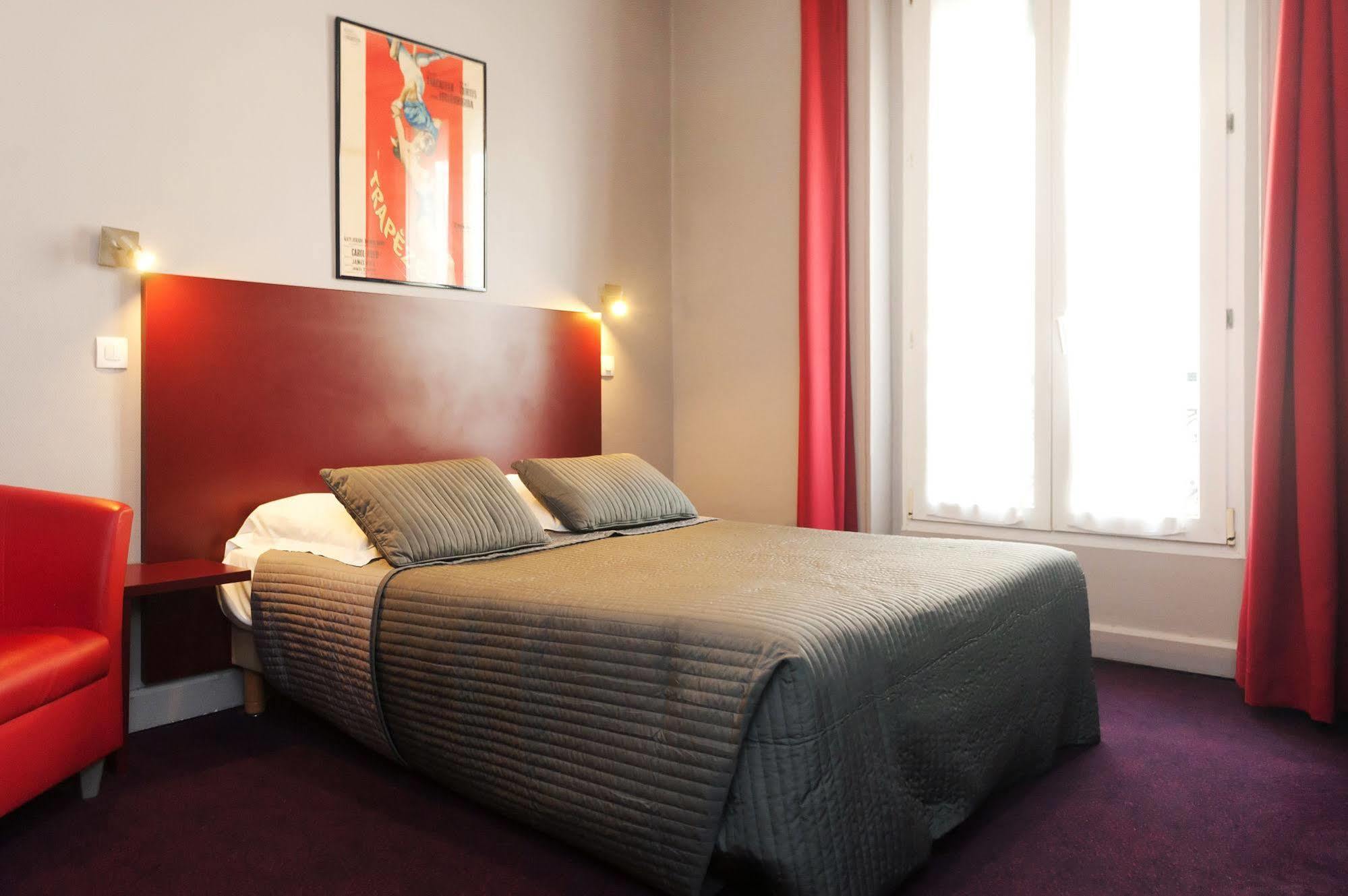 Odessa Montparnasse 2*