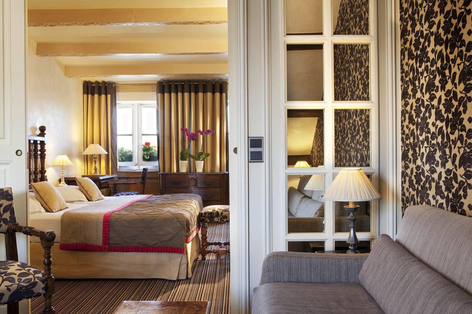 Left Bank Saint Germain Paris