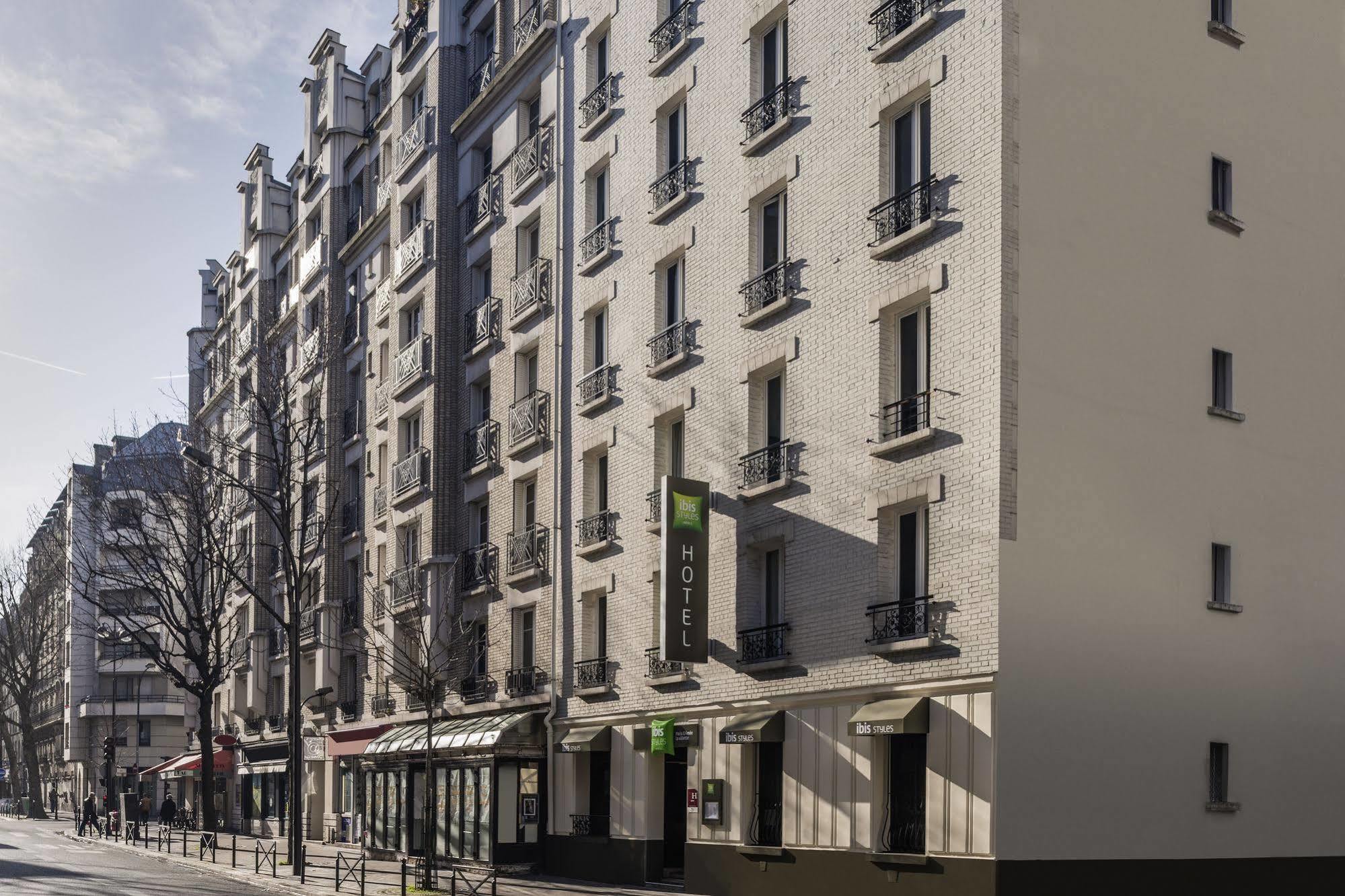 Ibis Styles Crimée La Hotel Paris
