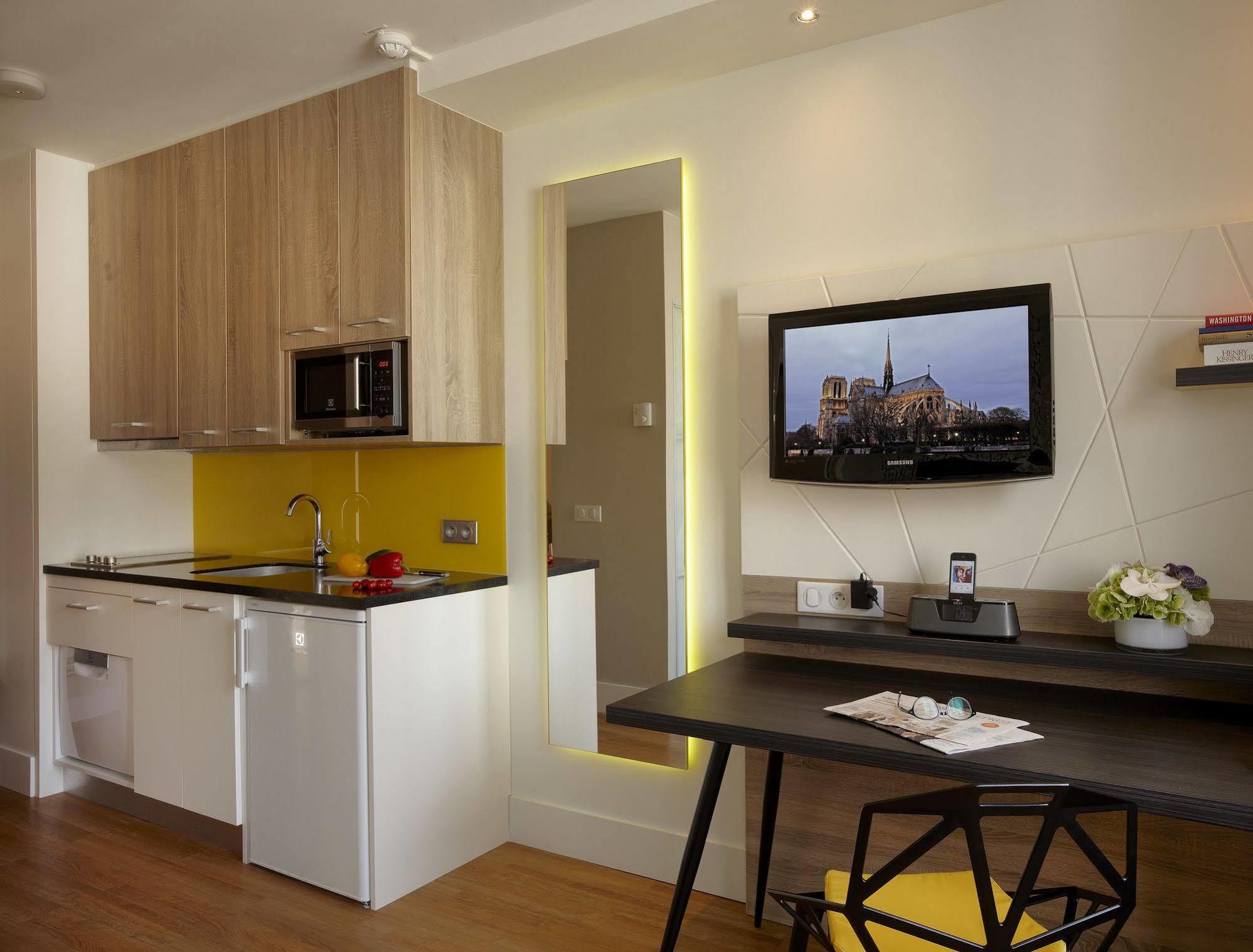 Citadines Tour Eiffel Aparthotel
