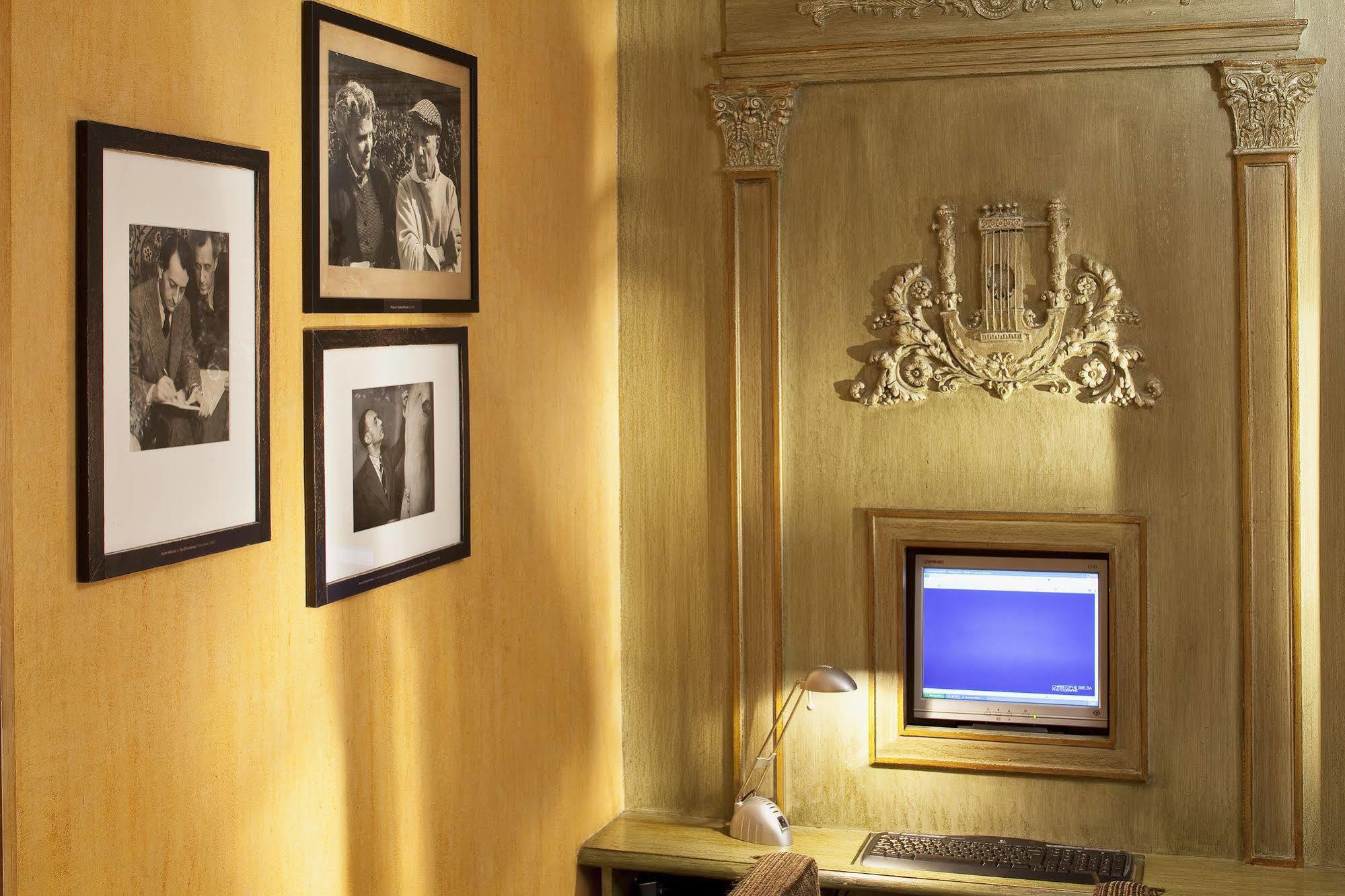 Hotel Lenox Montparnasse Paris