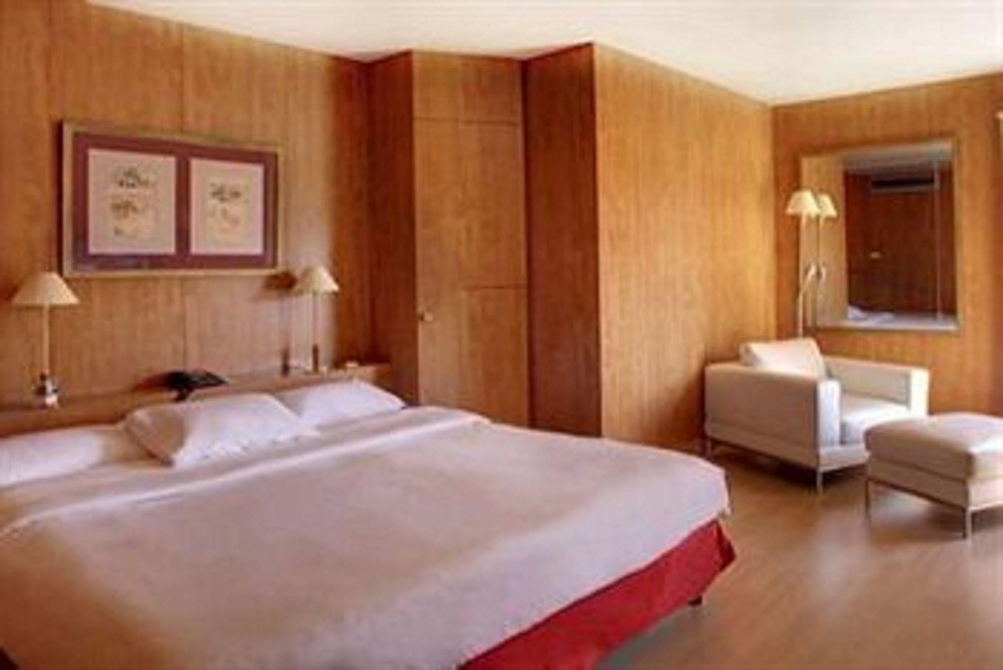 Western Ronceray Opéra Hotel Paris