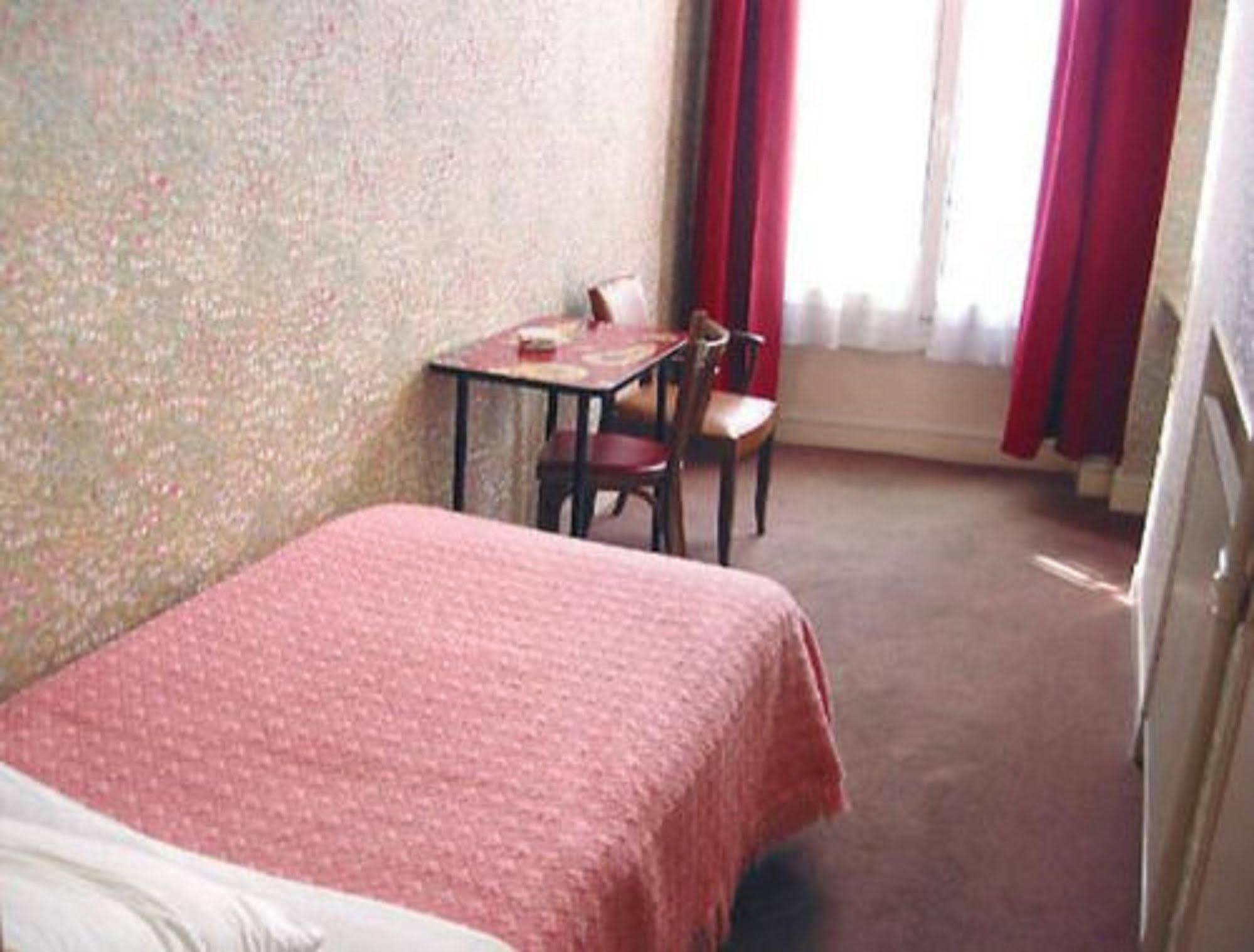 Tiquetonne Paris