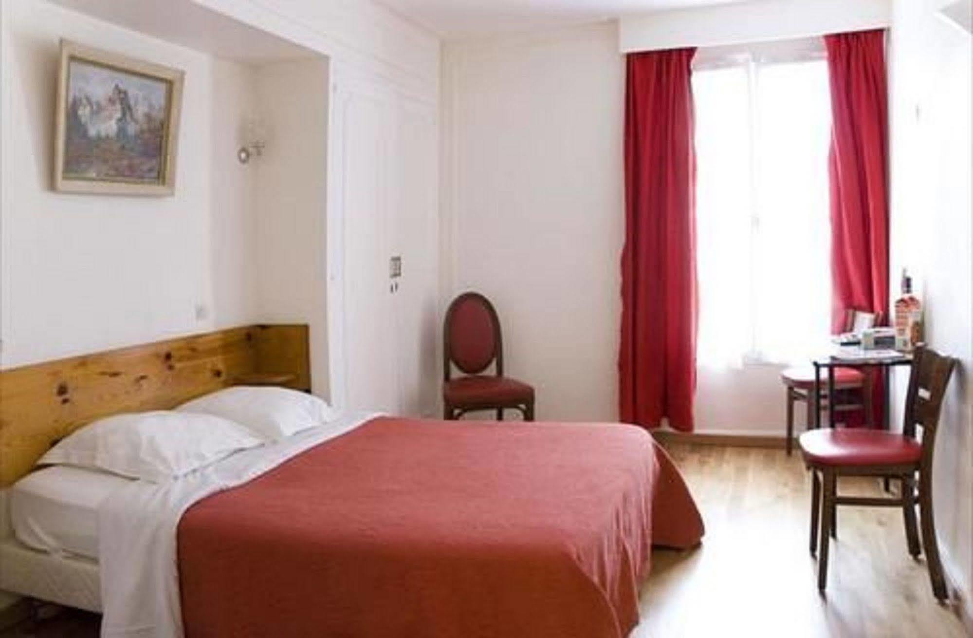 Tiquetonne Paris