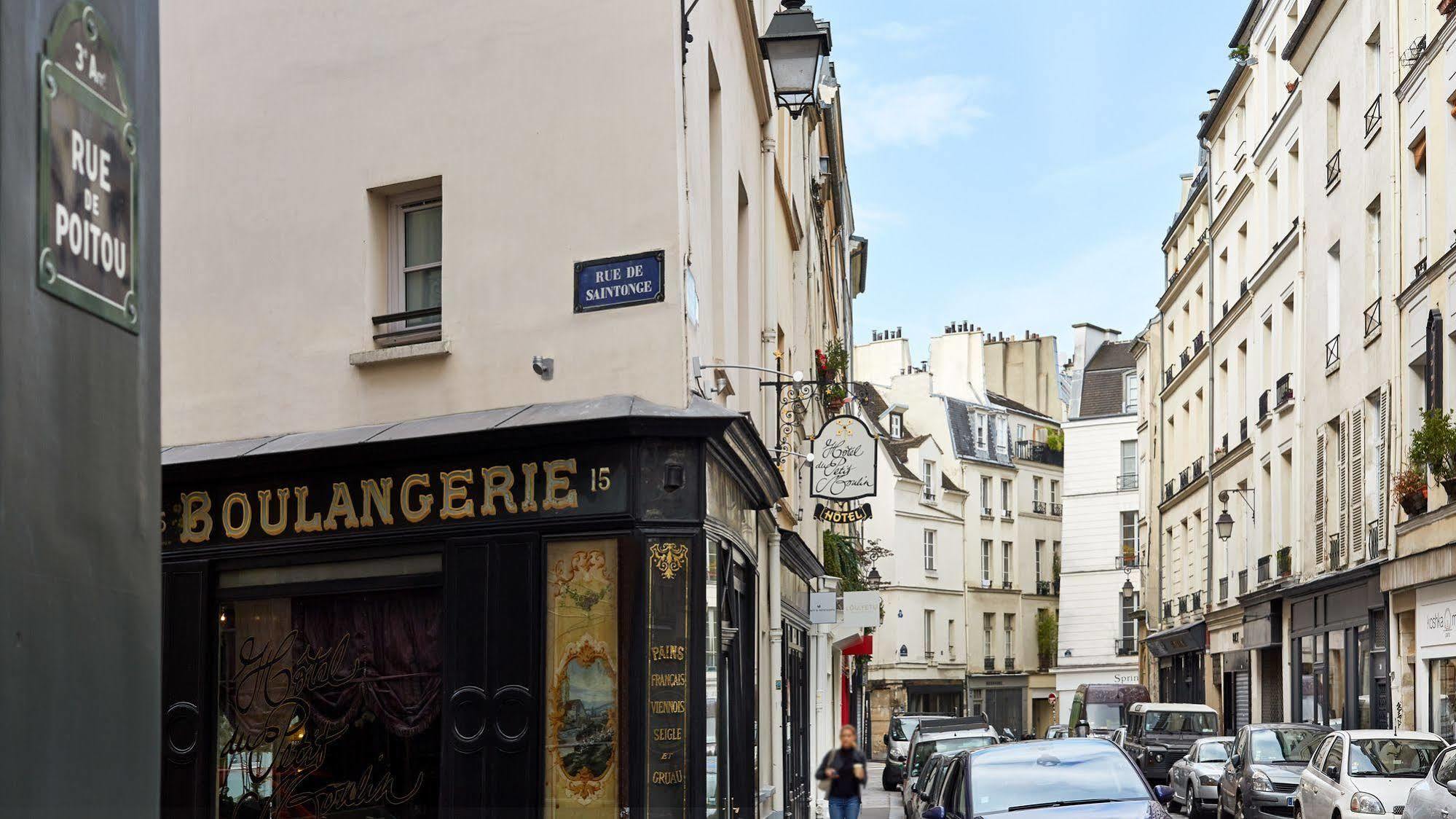 Hotel Du Petit Moulin, Haute Couture By Lacroix Paris