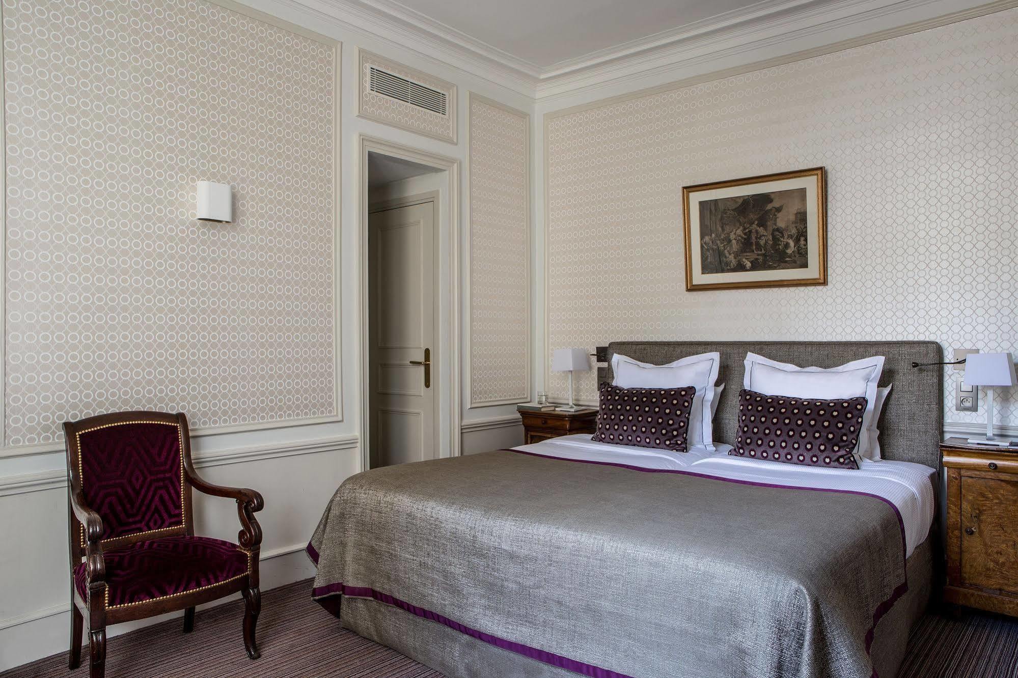 Mansart - Esprit De France 4* Paris