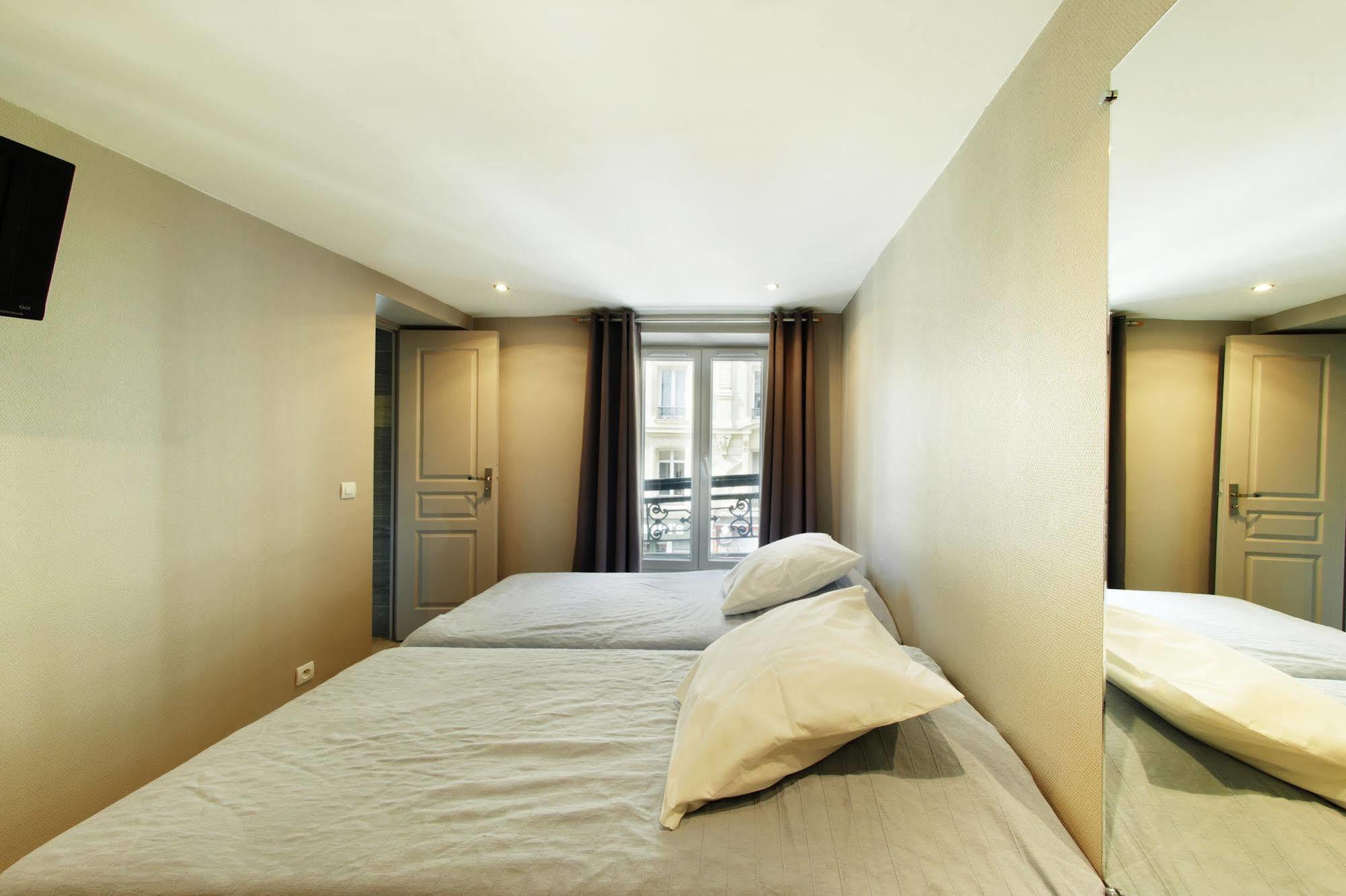Montmartre Clignancourt Hotel
