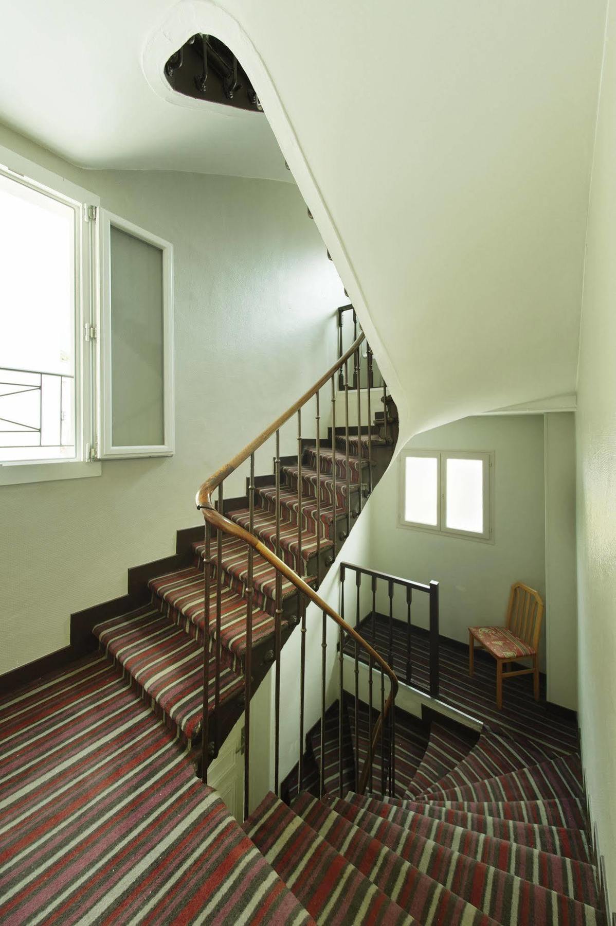 Montmartre Clignancourt Hotel *