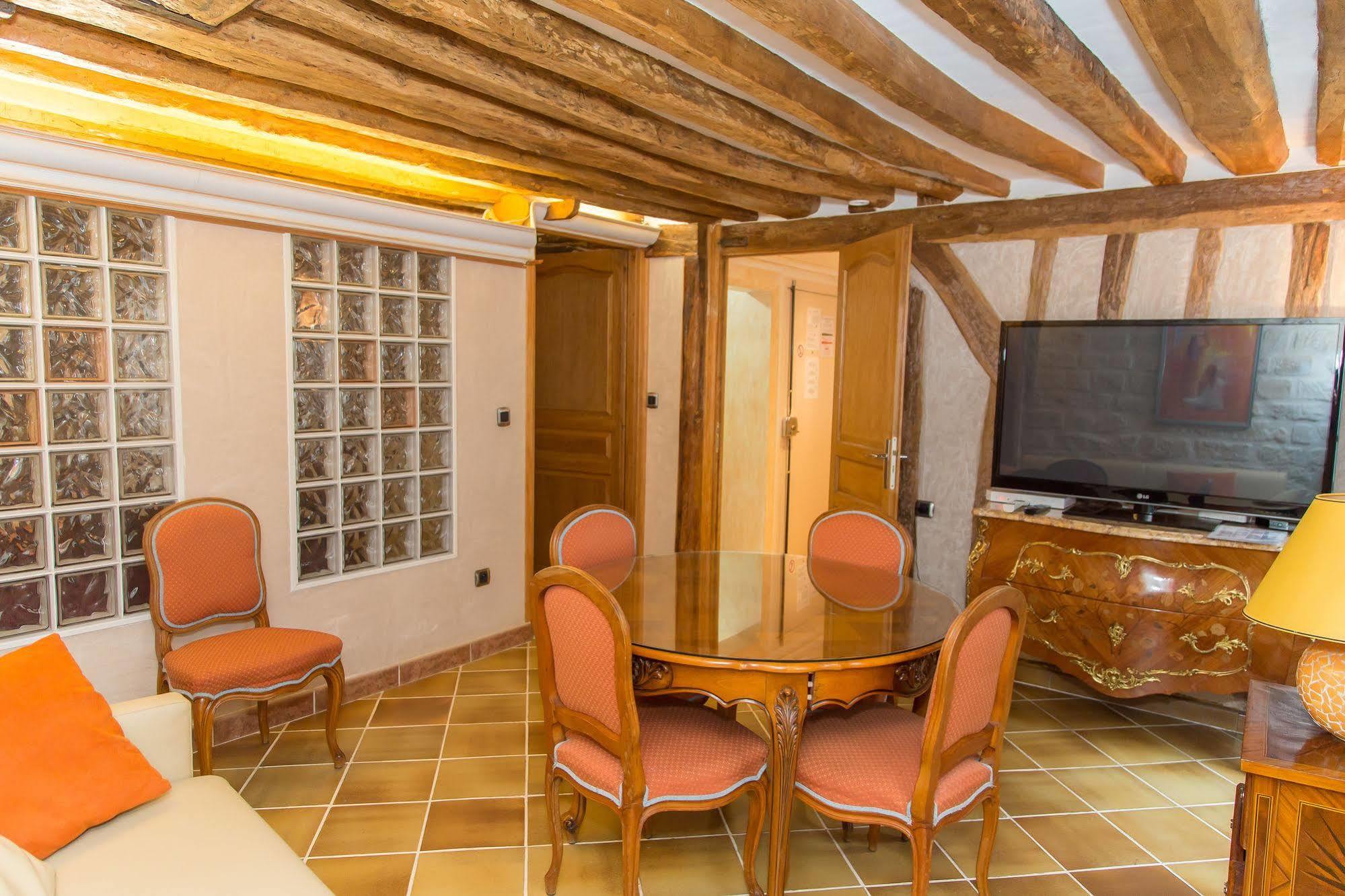 Saint Germain Des Pres Apartment Apartment Paris