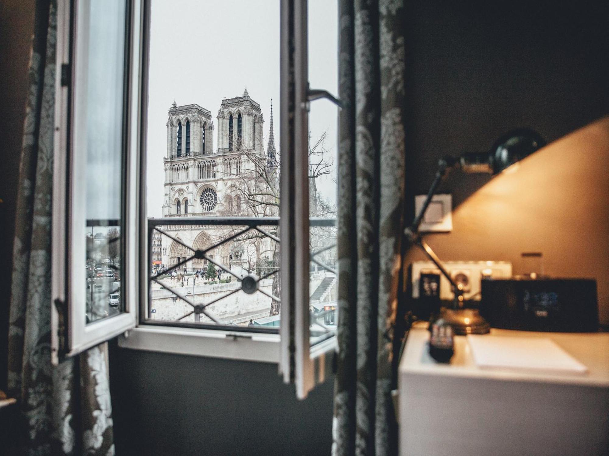 Hotel Le Notre Dame Saint Michel 3*