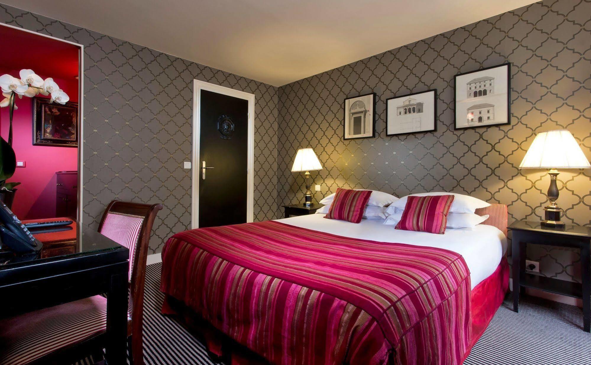 Hotel Des Arts Paris