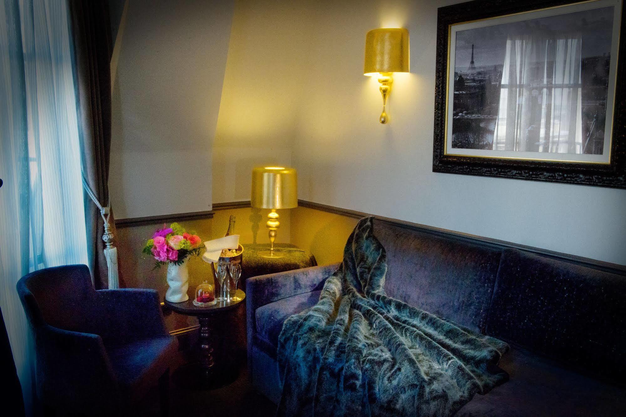 Hotel Lumen Louvre Paris