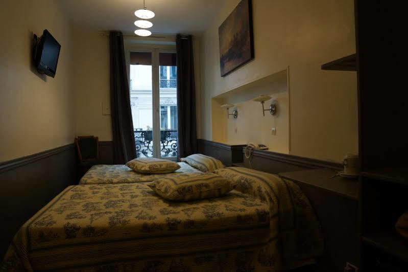 Apollo Opera Hotel 3*