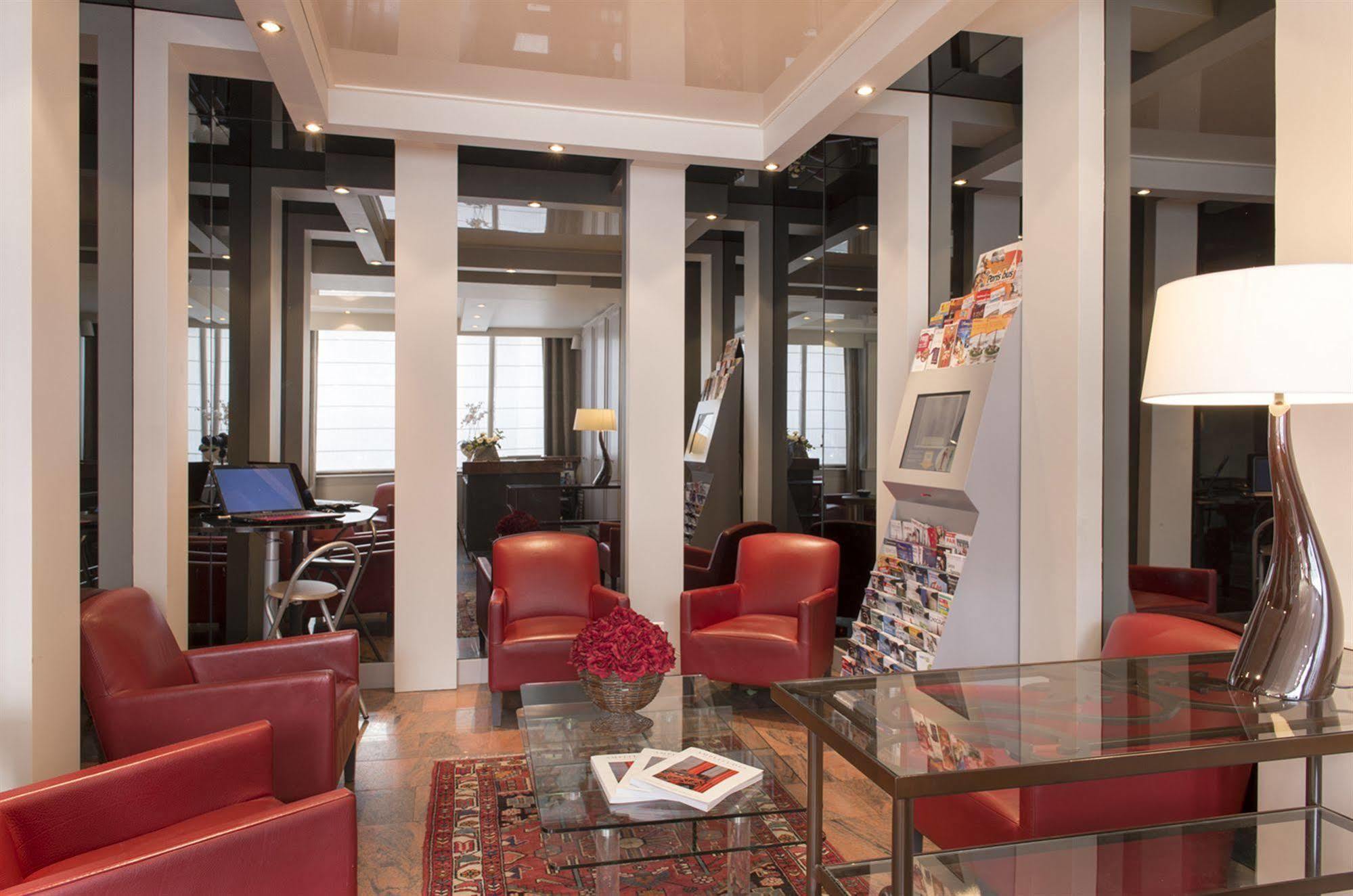 De Geneve Hotel