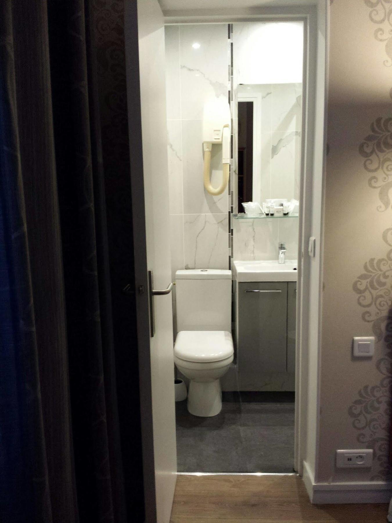 Hotel De Geneve