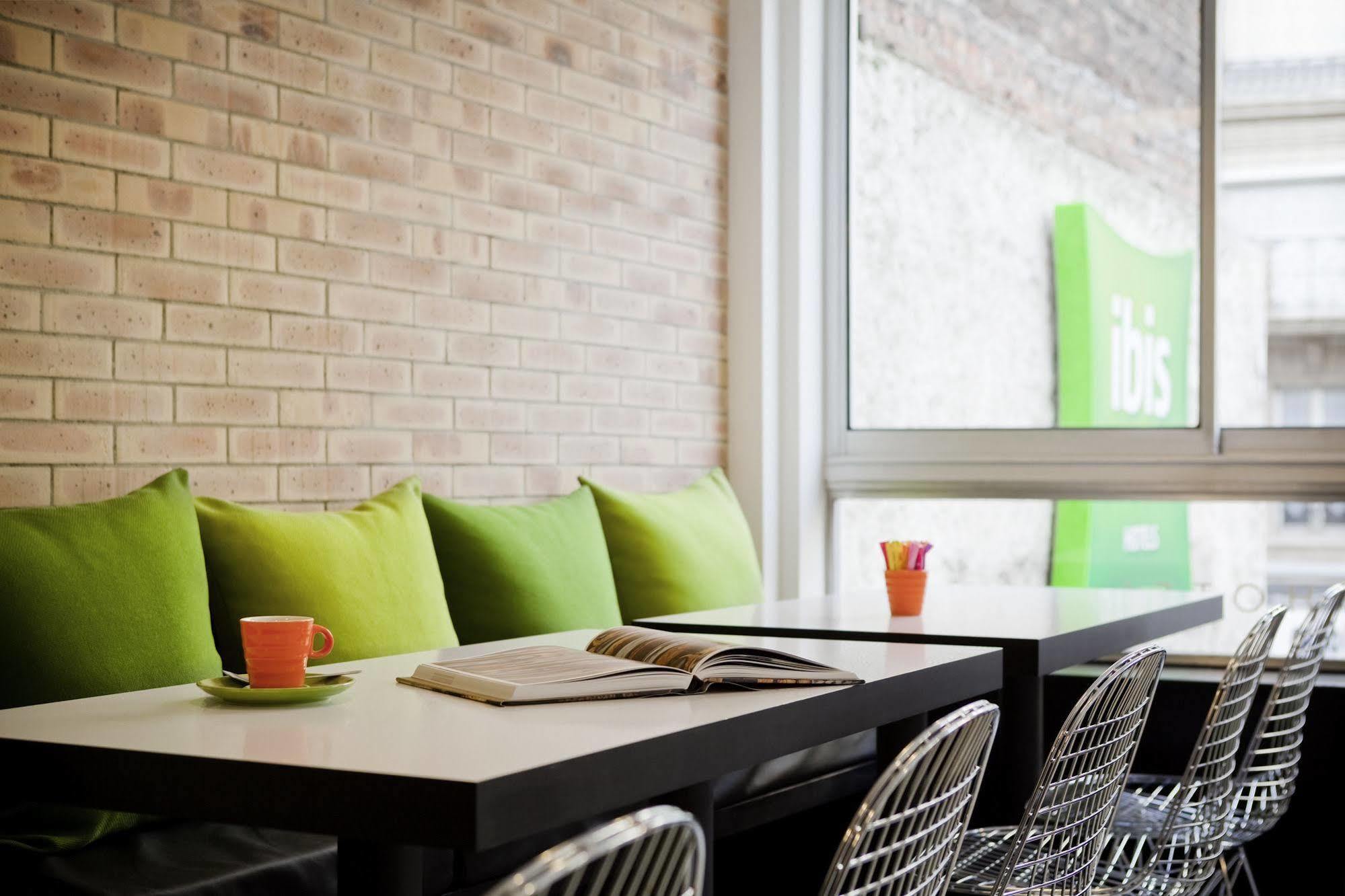 Ibis Styles Buttes Chaumont 3* Paris
