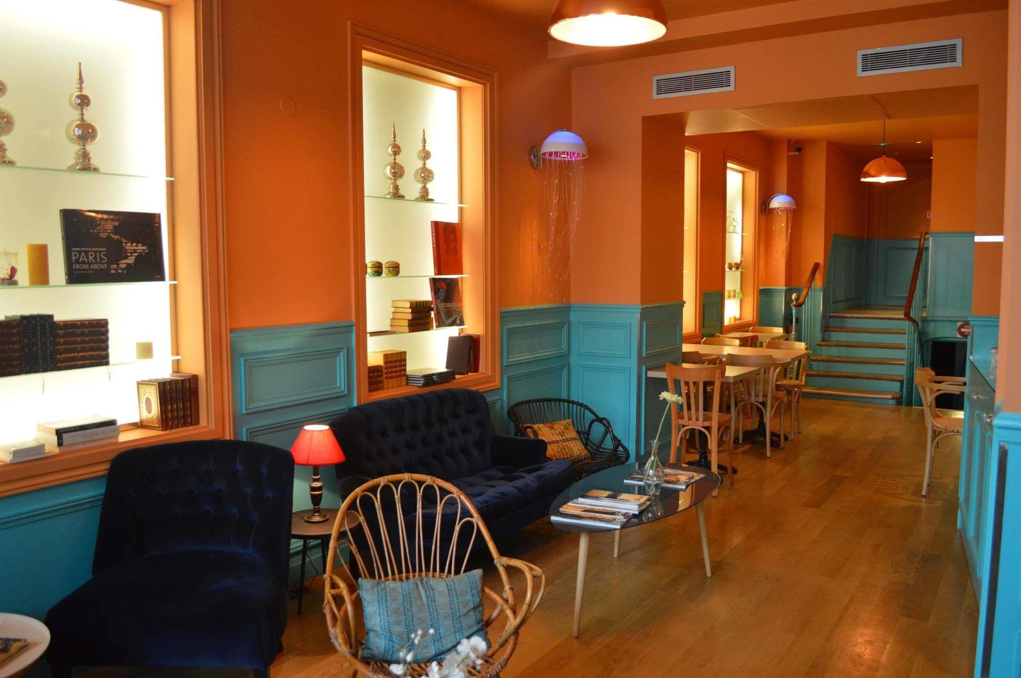 Hotel Le Petit Beaumarchais &