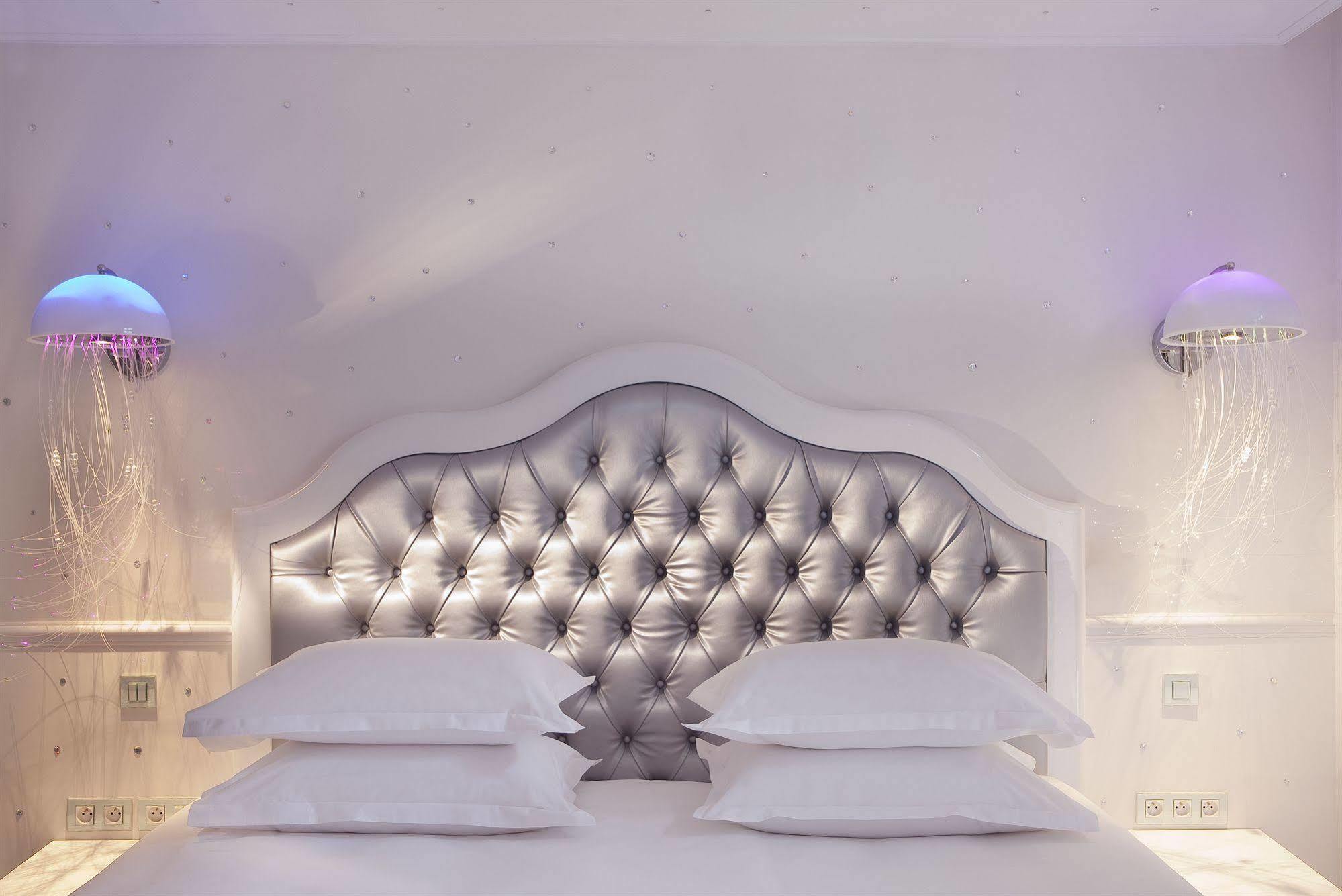 Le Petit Beaumarchais & Hotel