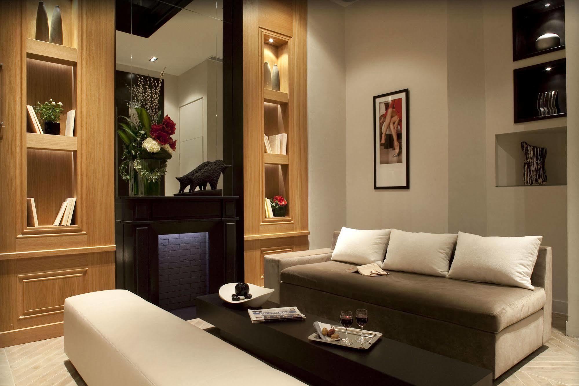 Hotel Marceau Champs-elysees 3*