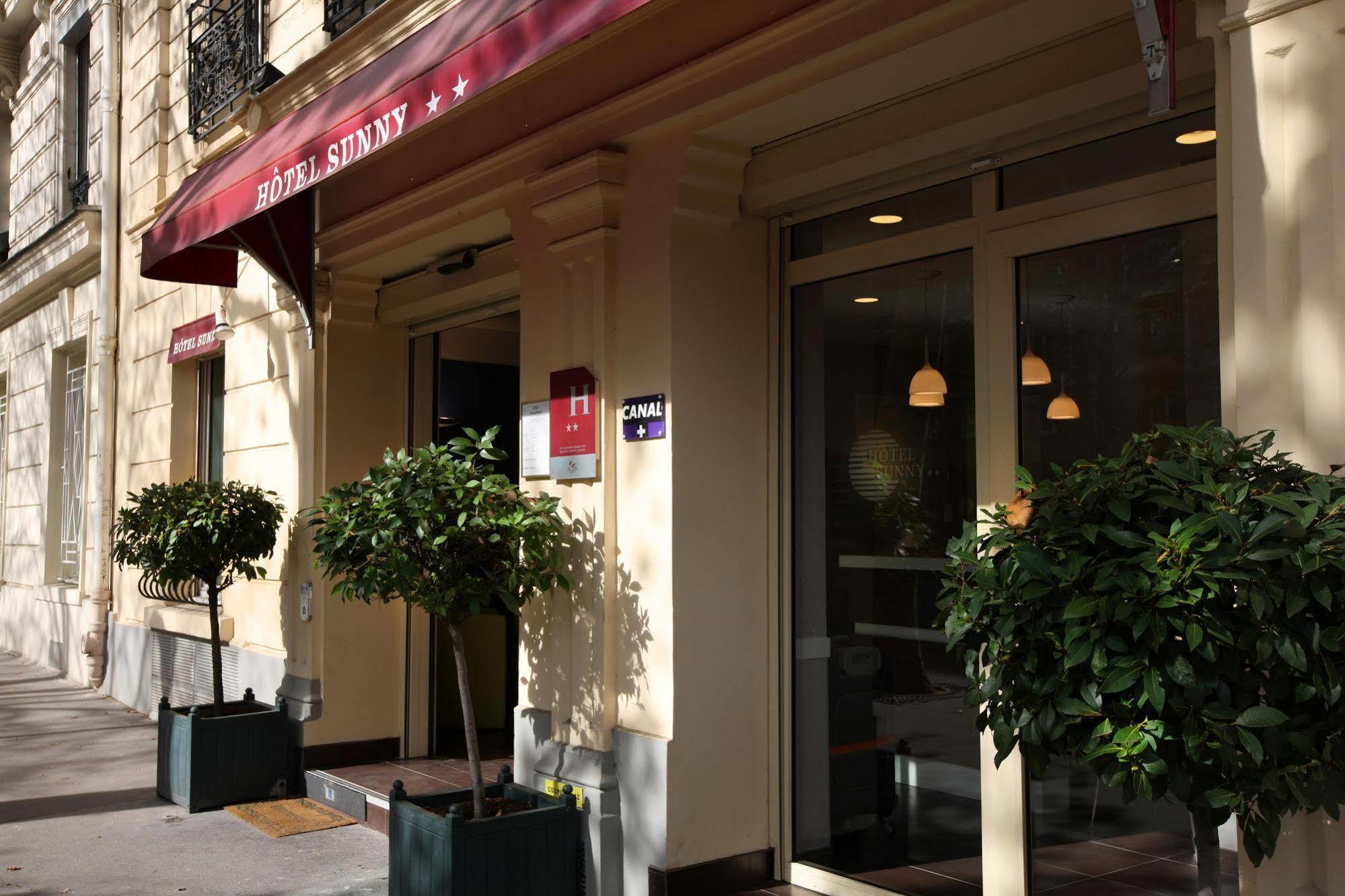 Sunny Hotel 2*
