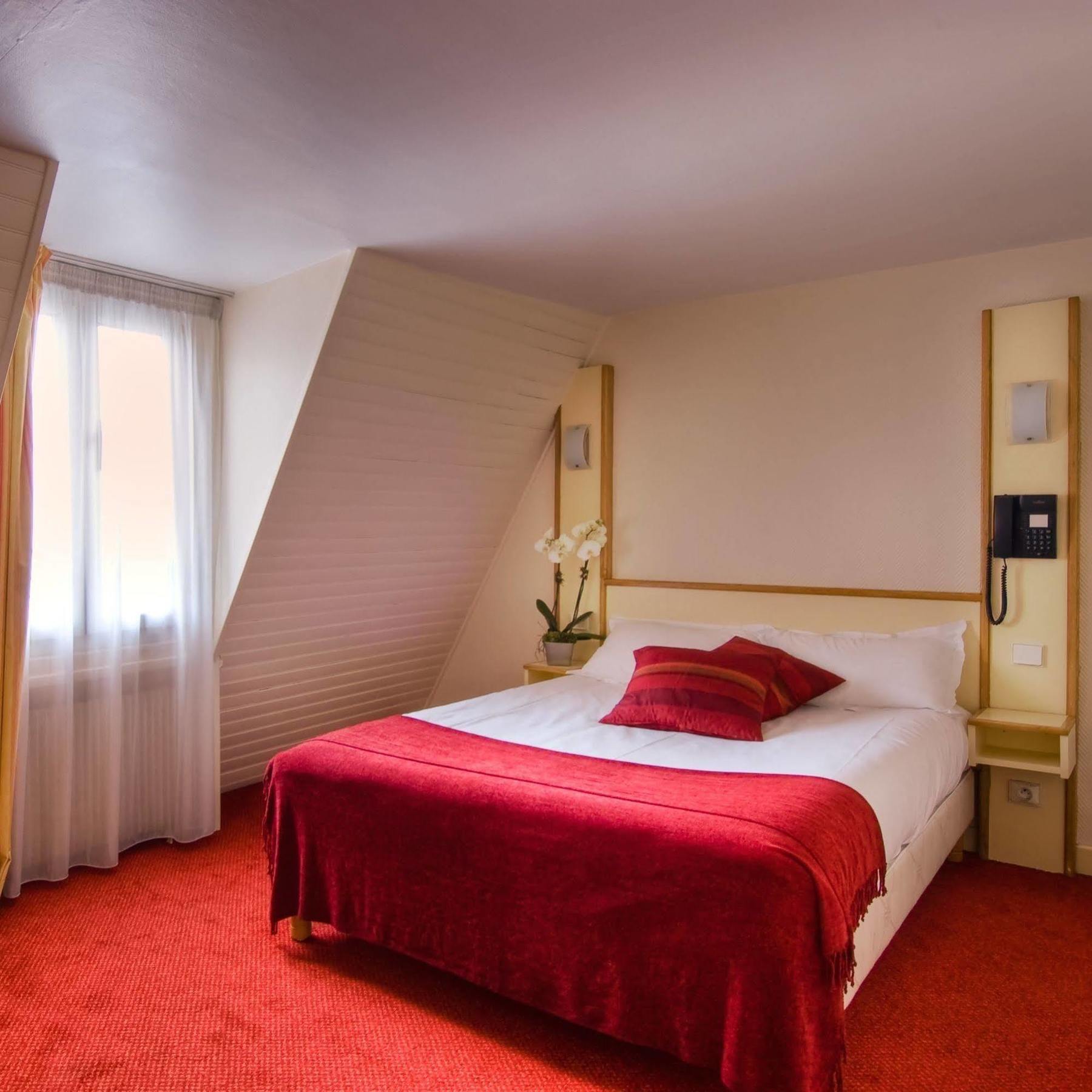 Hotel Antin Saint-georges 2*