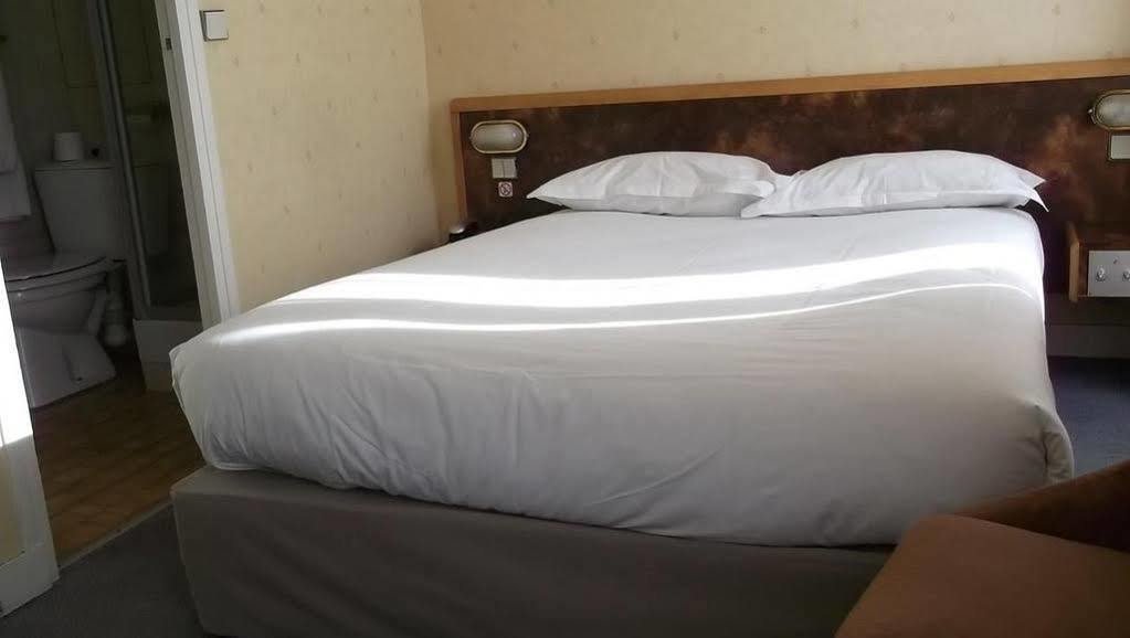 Moulin 3* Paris