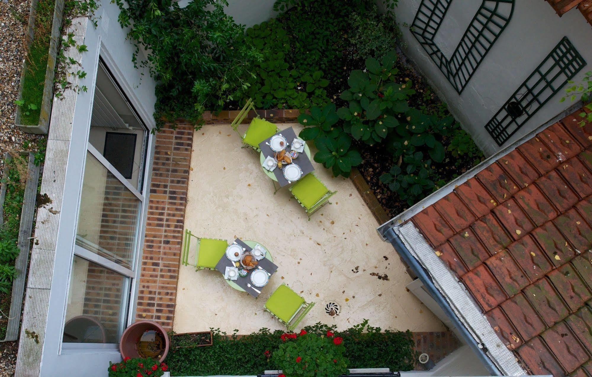 Ami - Orso Hotel Paris