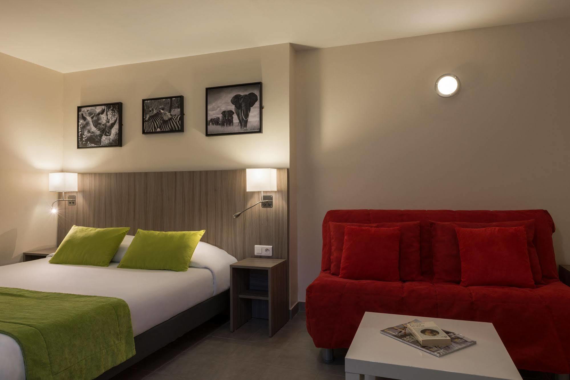 Reims Hotel Paris