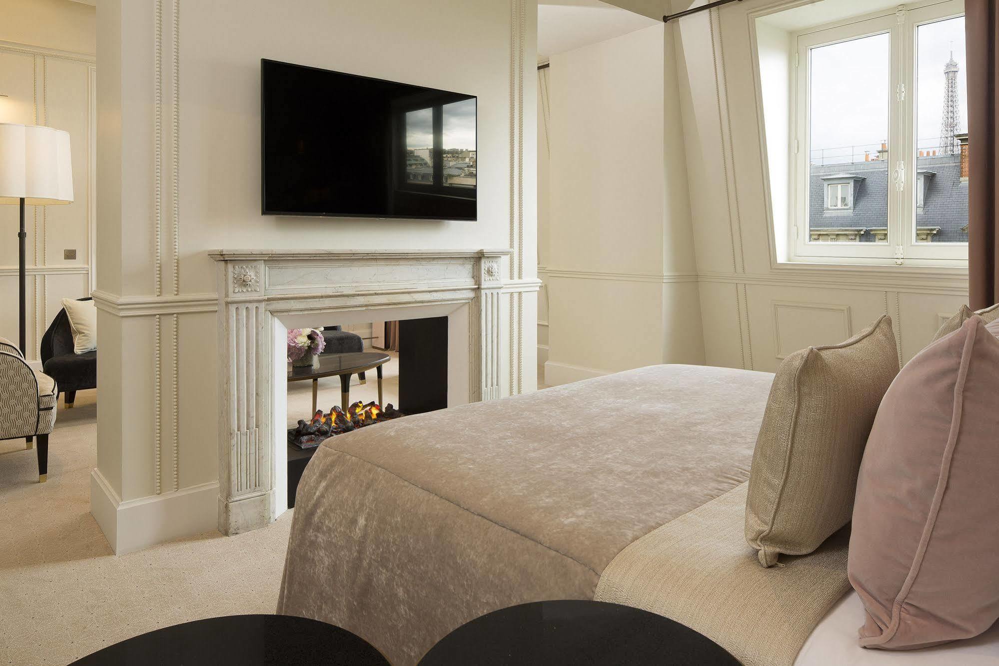 Le Narcisse Blanc Hotel