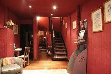 De Beaune Hotel