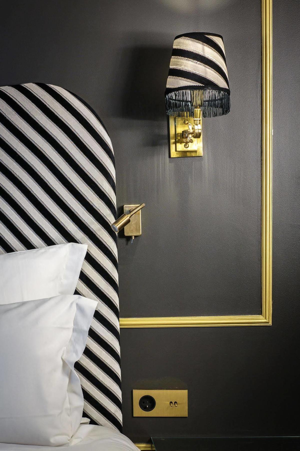 Snob By Elegancia Paris