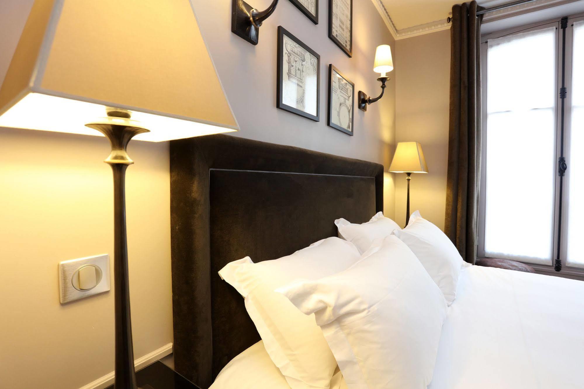 Hotel Saint-Louis Pigalle