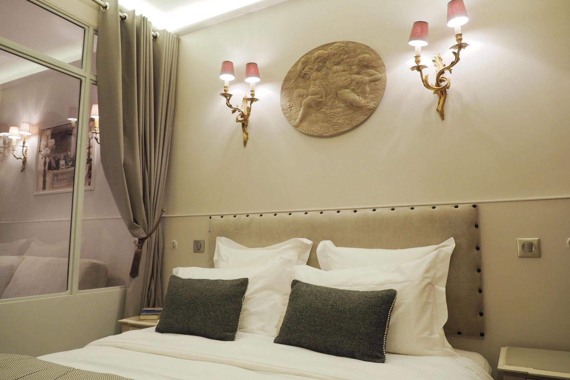Palais Royal Chicsuites Apartment *