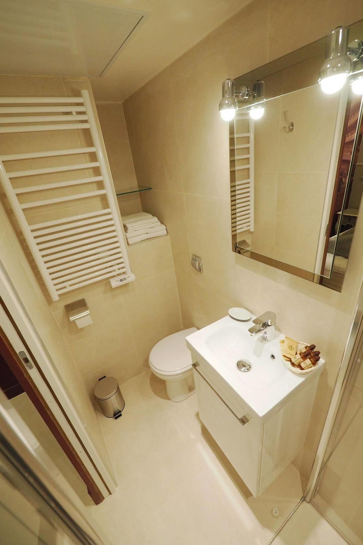 Palais Royal Chicsuites Apartment Paris