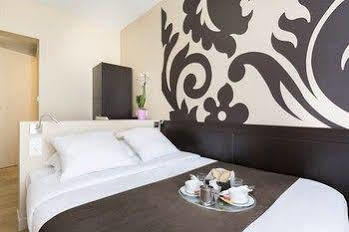 Bastille Hotel Paris