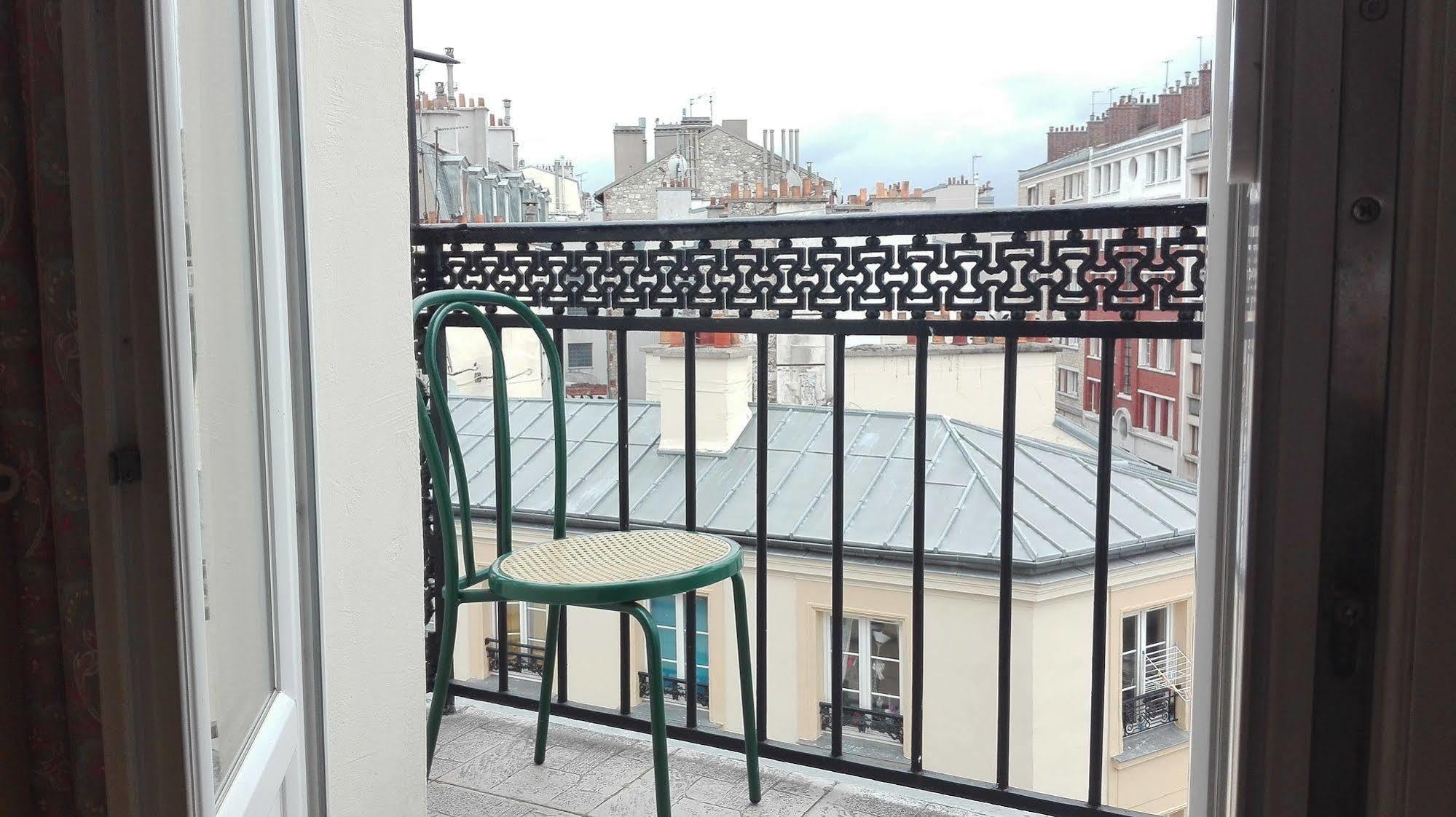 Pax 18e Paris