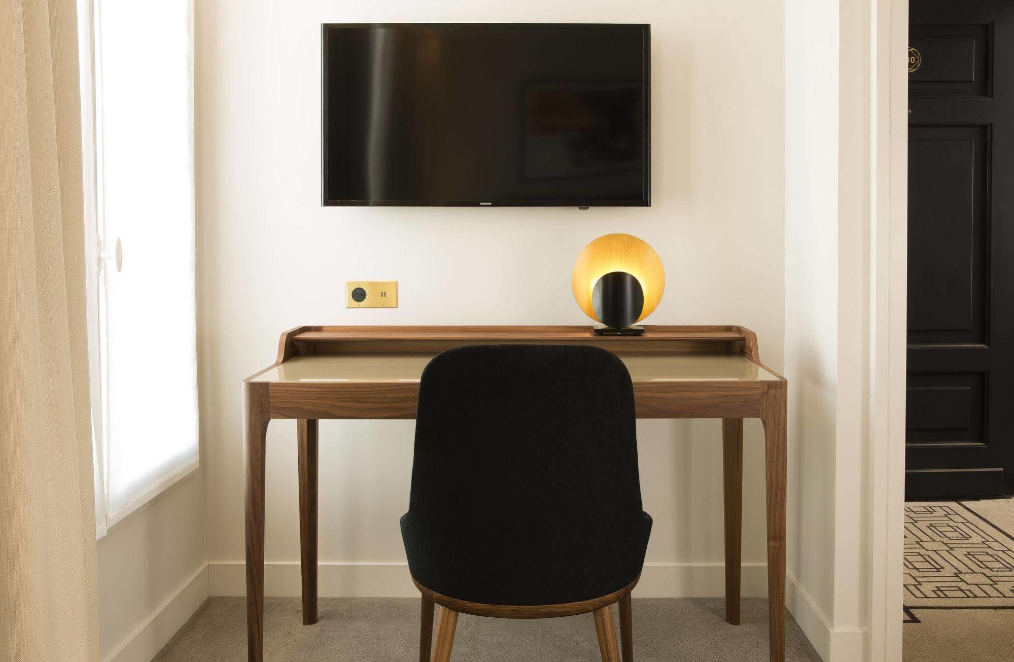 Le Tsuba 4* Paris
