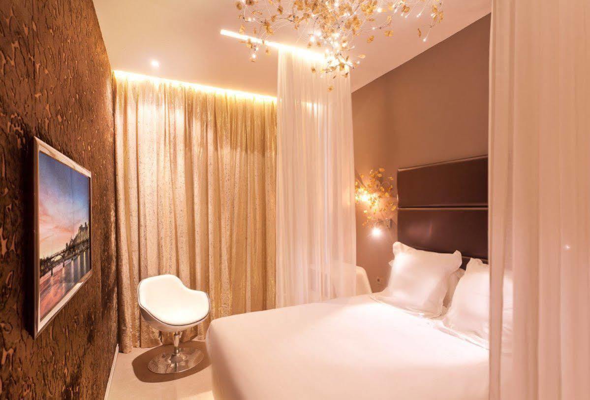 Hotel Legend