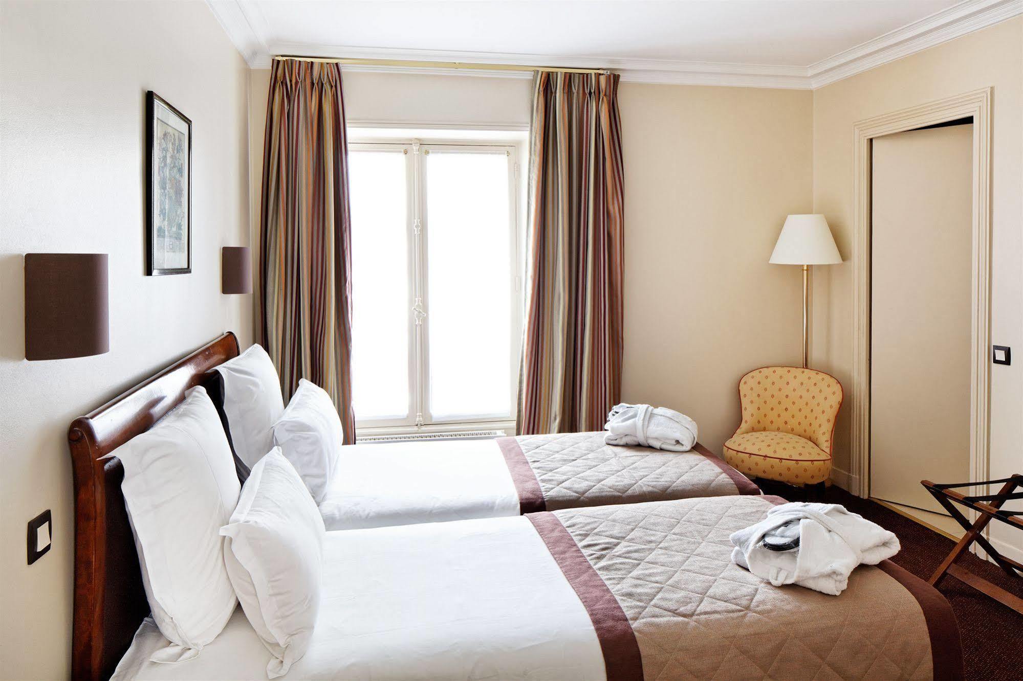 Les Saint James Albany Apartment *