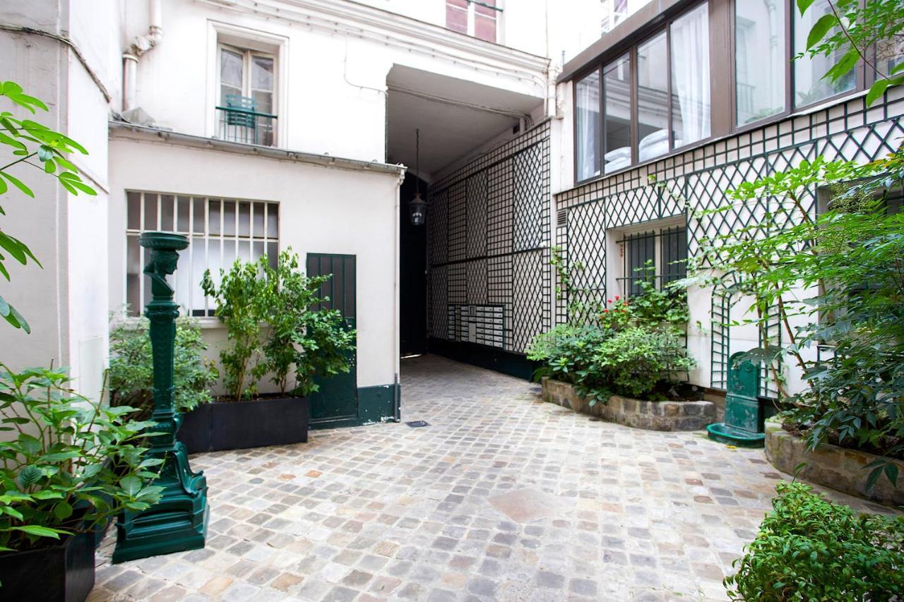 Rambuteau Apartment
