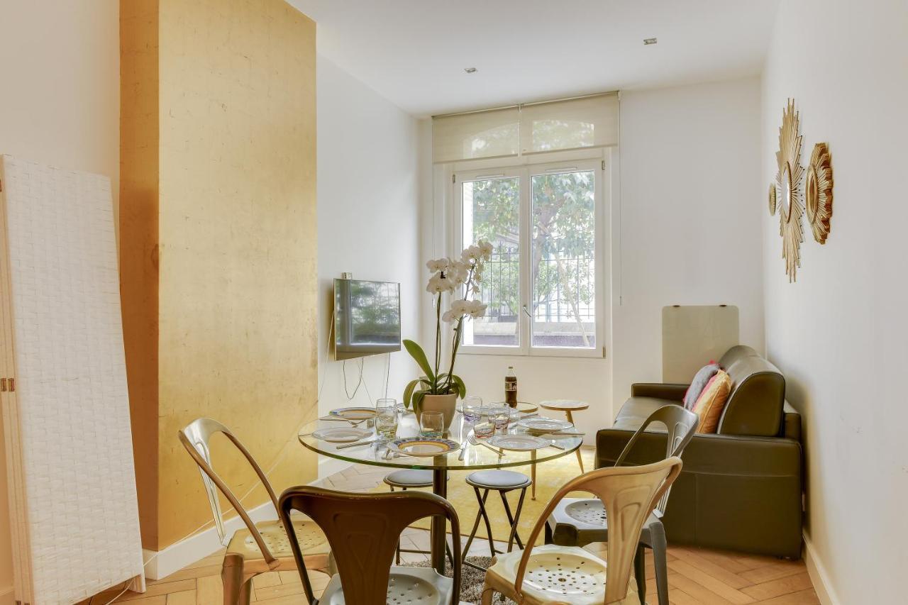 Apartment Montaigne - Champs Elysees Luxury&design / 110 M2 *