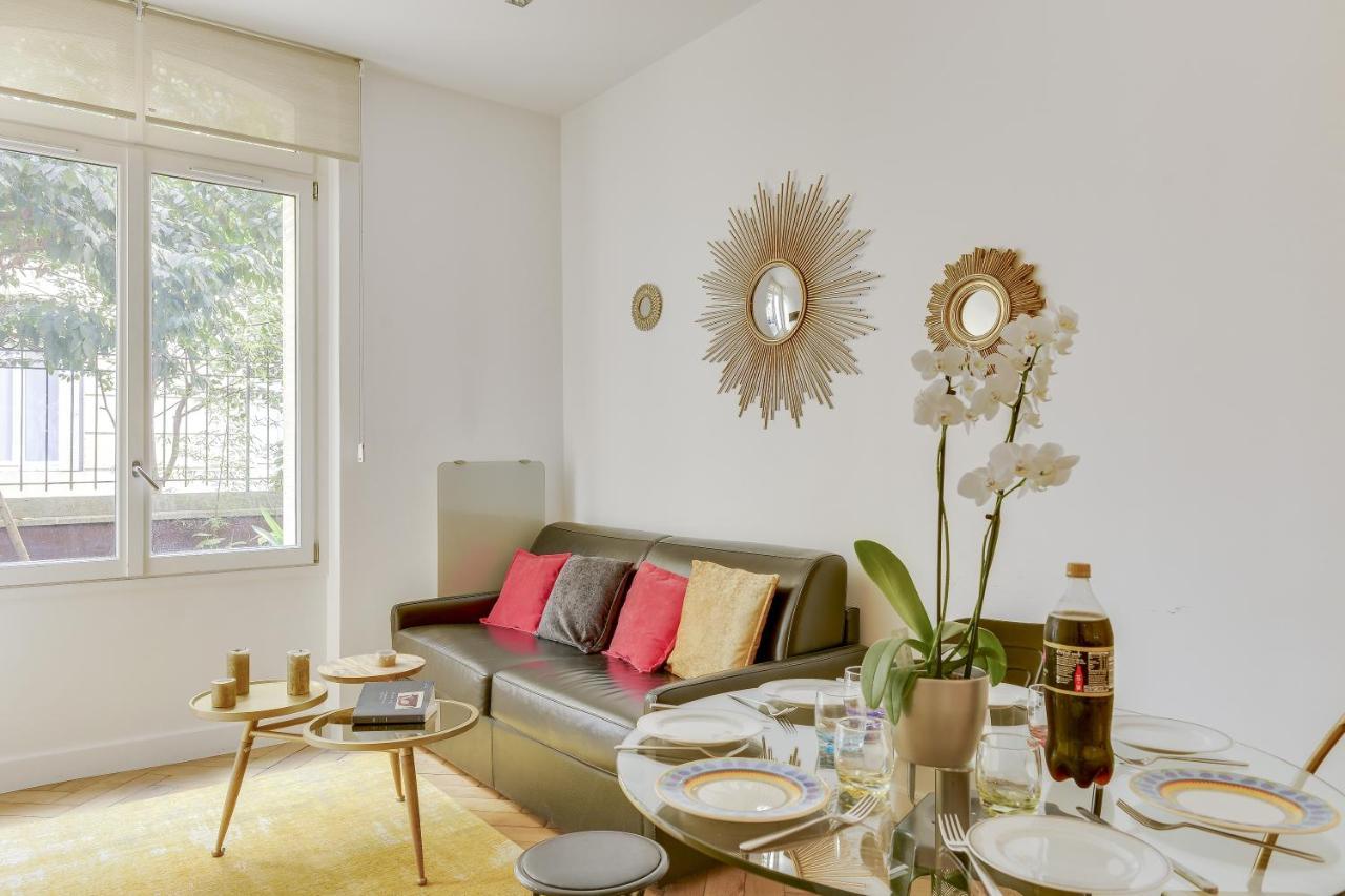 Montaigne - Champs Elysees Luxury&design / 110 M2 Apartment Paris