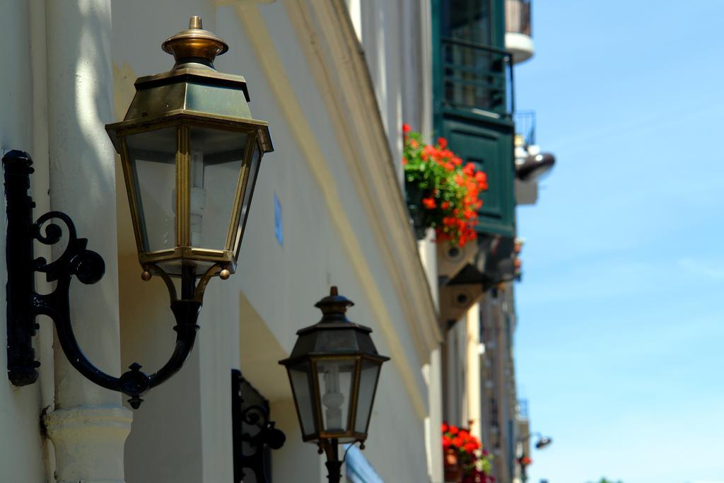 Hotel Cardinal Rive Gauche
