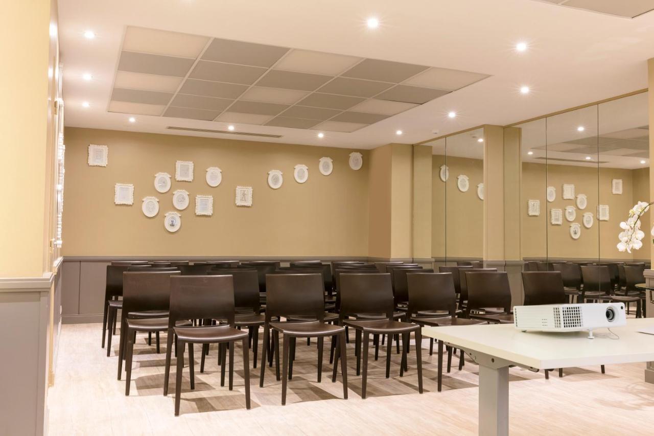Hotel Bastille Paris
