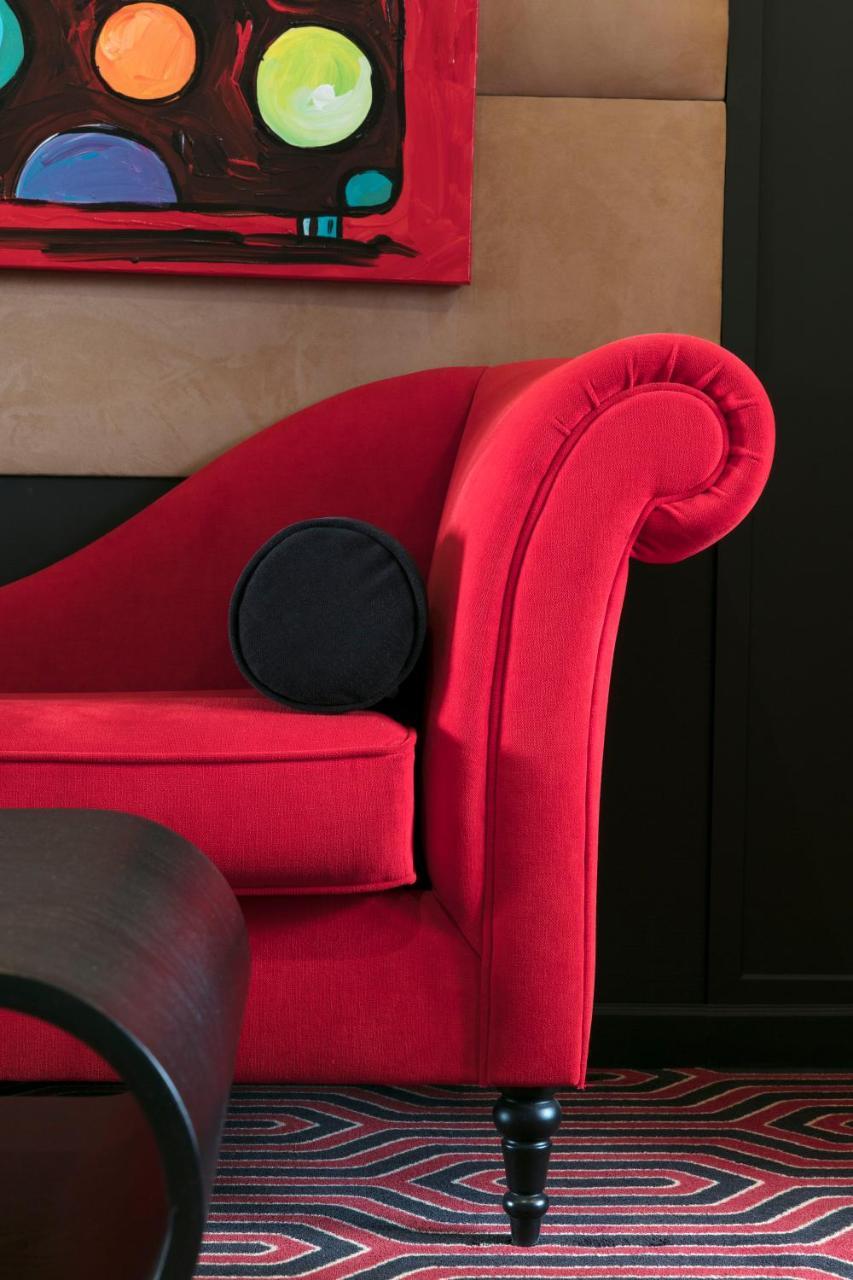 Bastille Hotel 3*