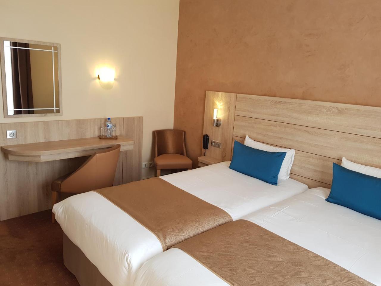 Champerret Elysees Hotel 3*